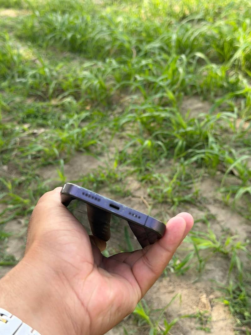 Apple iPhone 14 Pro Max 5