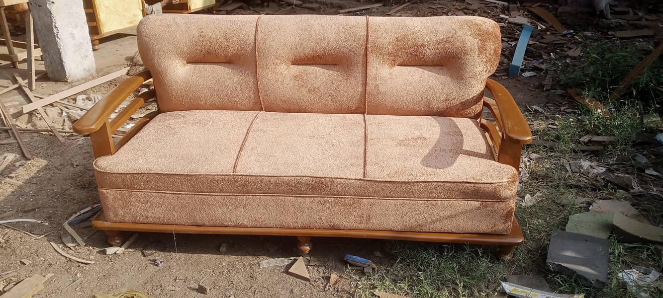 5 scetar sofa 6