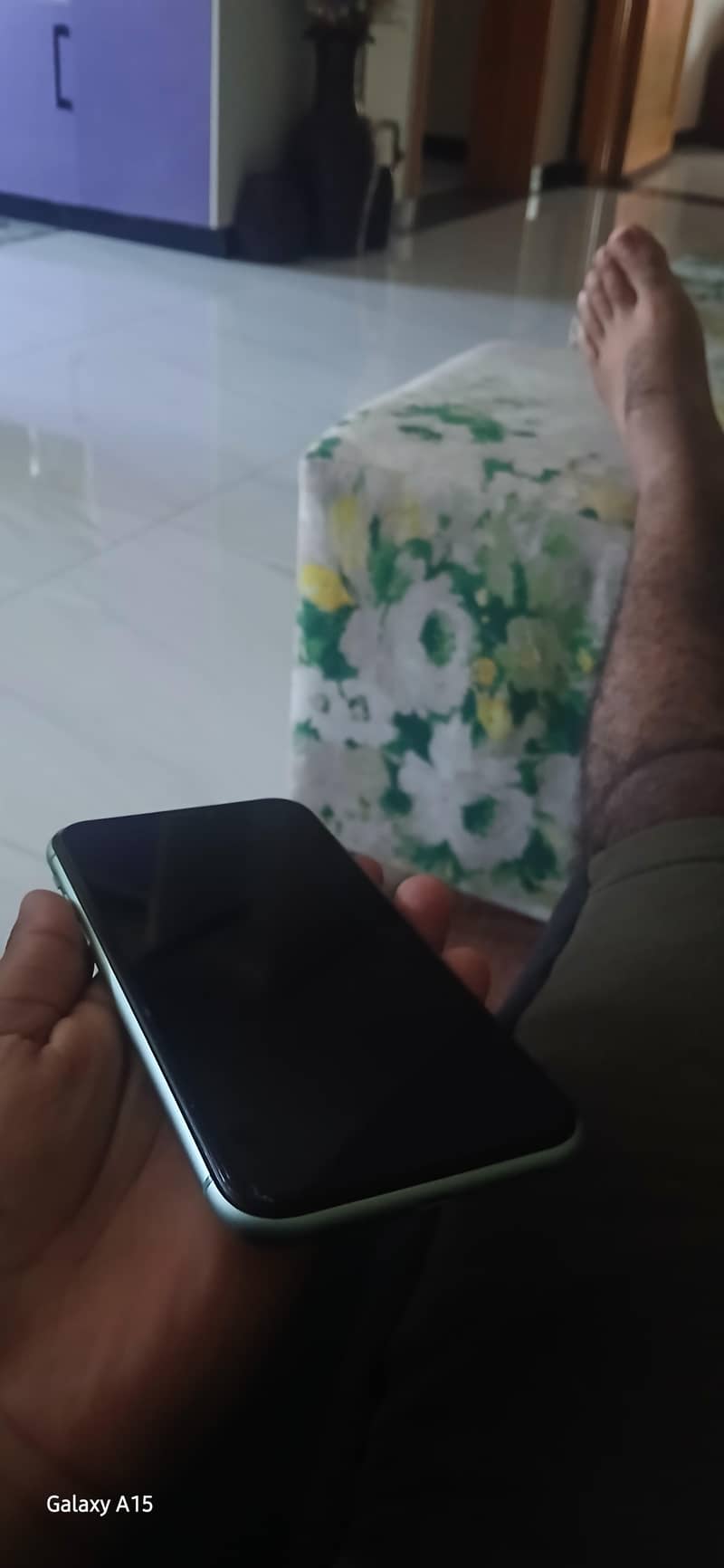 Apple iPhone 11 2