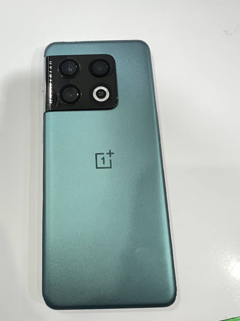 One Plus 10 Pro 0