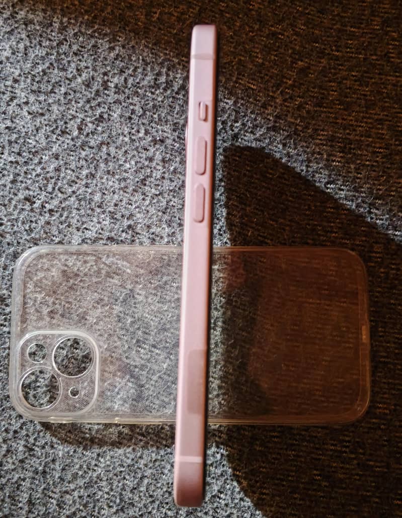Apple iPhone 15 1