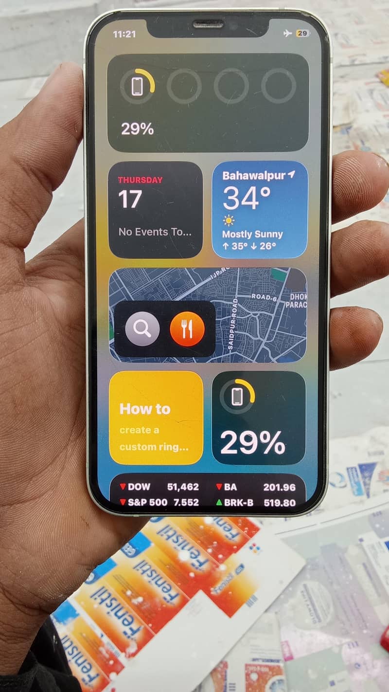 Apple iPhone 12 6
