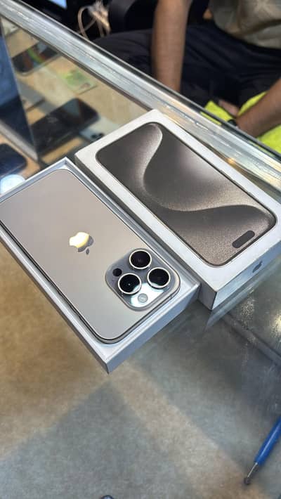 Apple iPhone 15 Pro