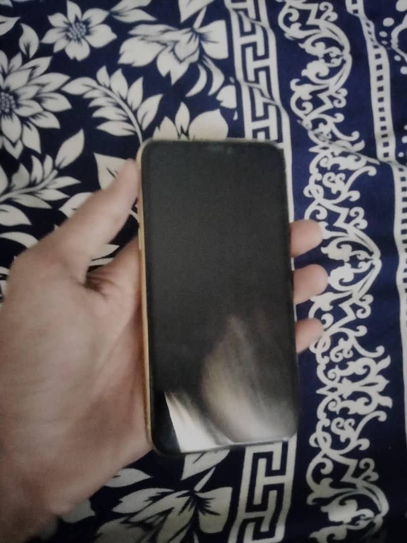 Apple iPhone 11 1