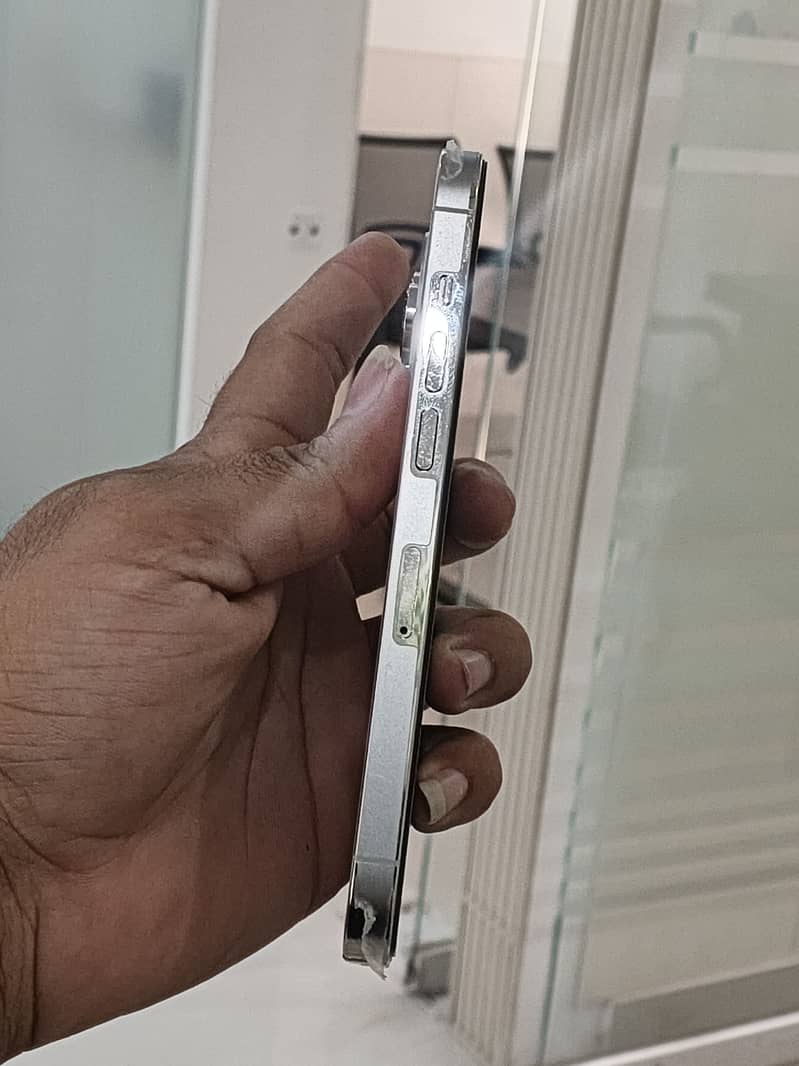 Apple iPhone 14 Pro 7
