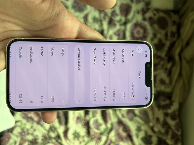 Apple iPhone 13 2