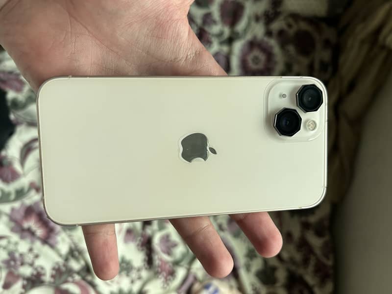 Apple iPhone 13 3