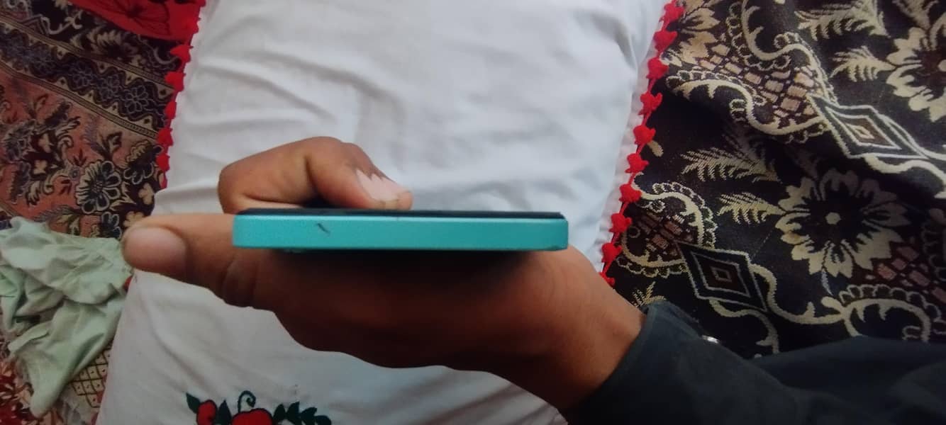 Realme C51 1