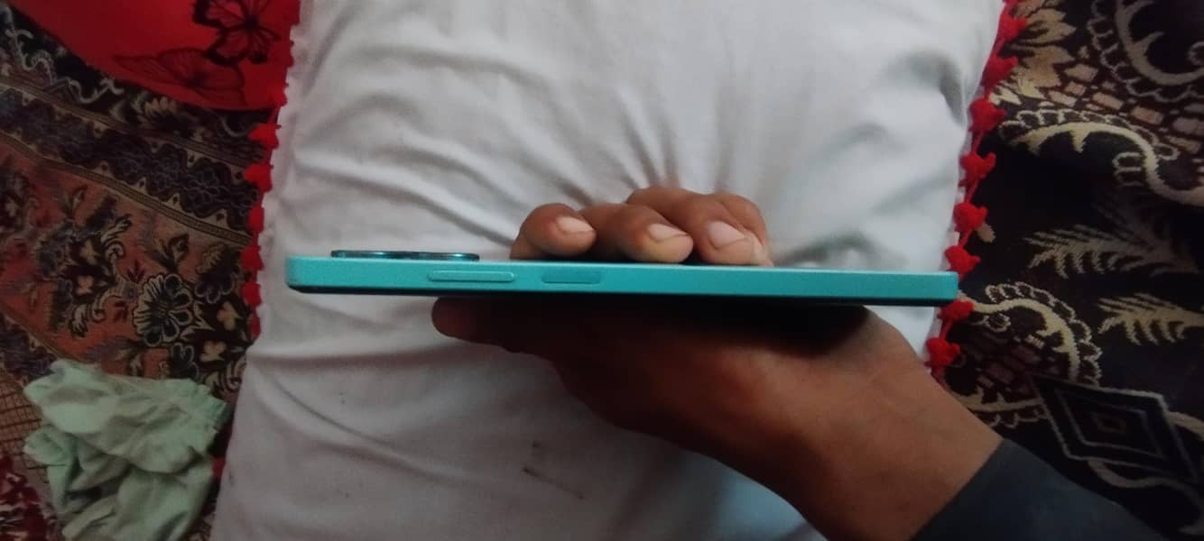 Realme C51 2