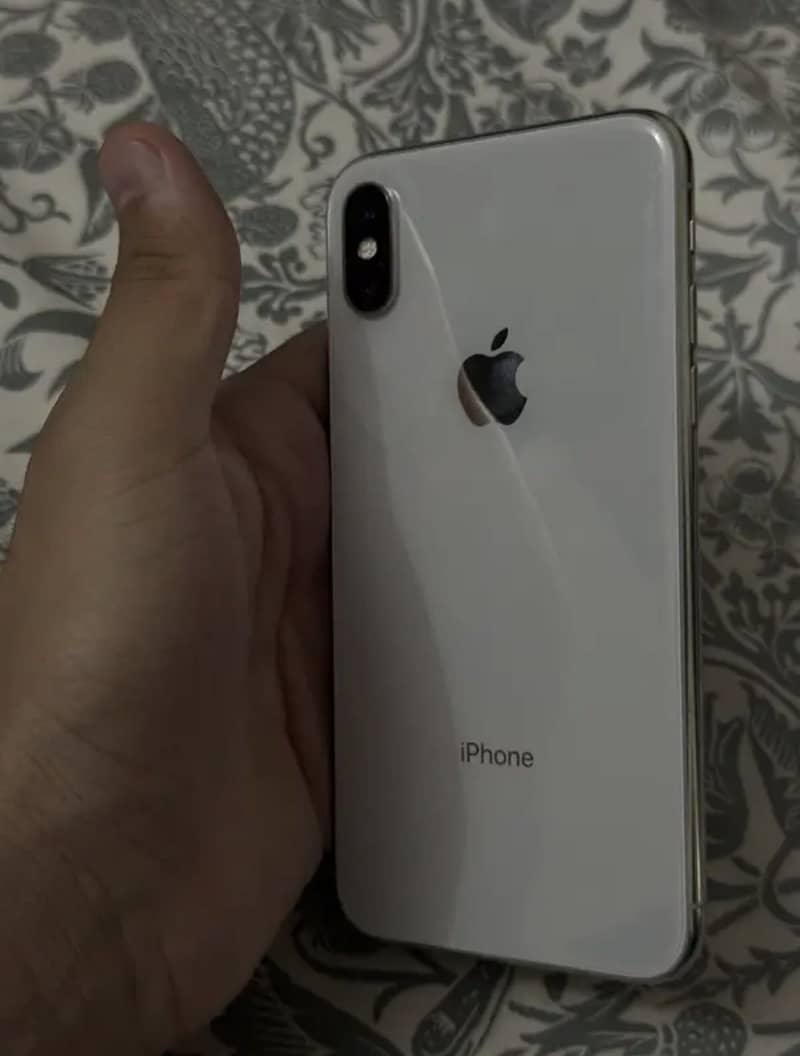 Apple iPhone X 1