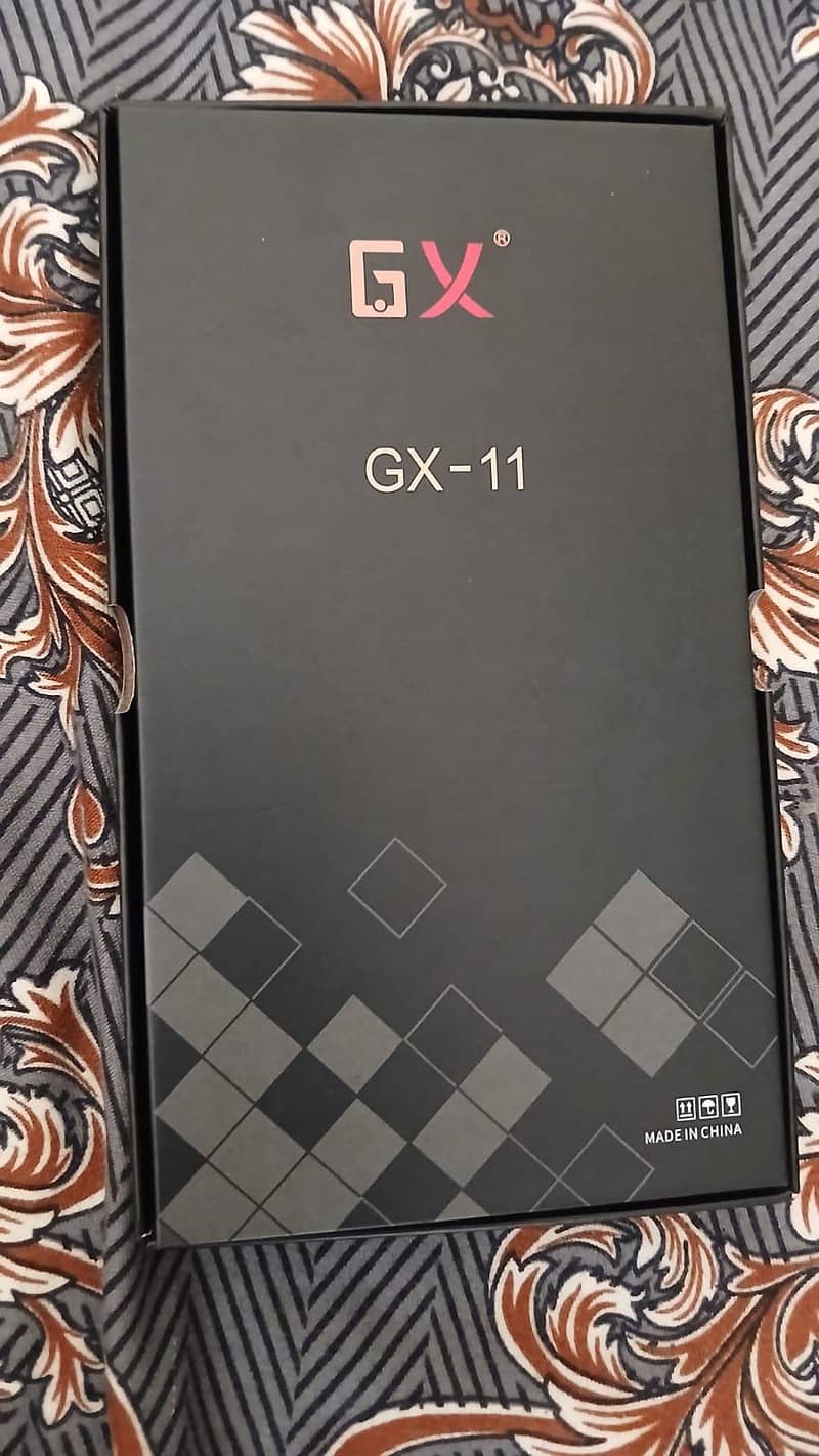 Apple iPhone 11 0