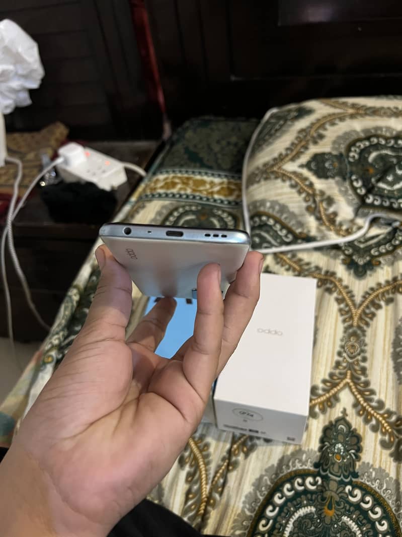 OPPO A76 6