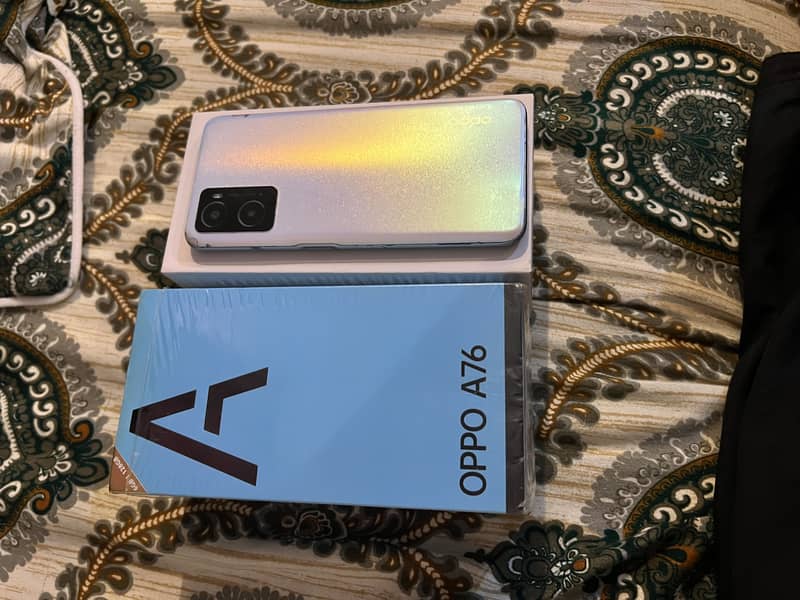 OPPO A76 7