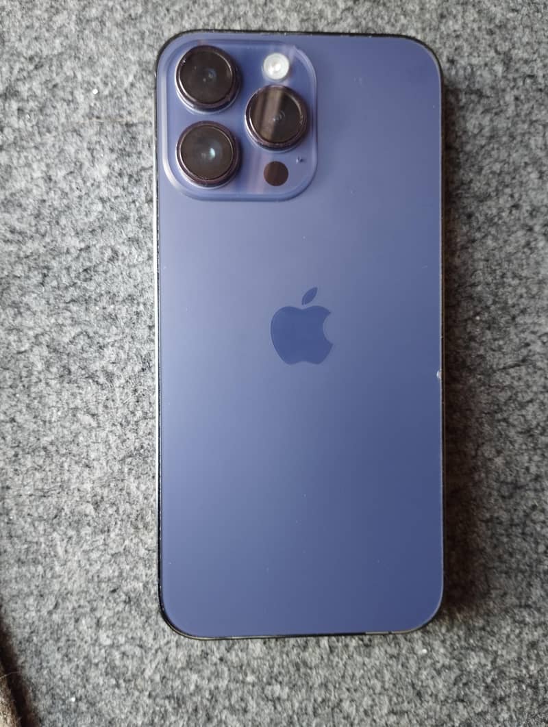 Apple iPhone 14 Pro Max 0