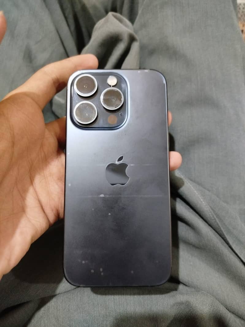 iphone 15 pro 0