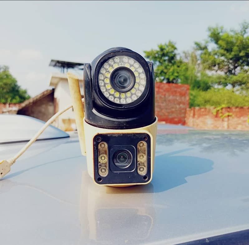 Dual camera 1