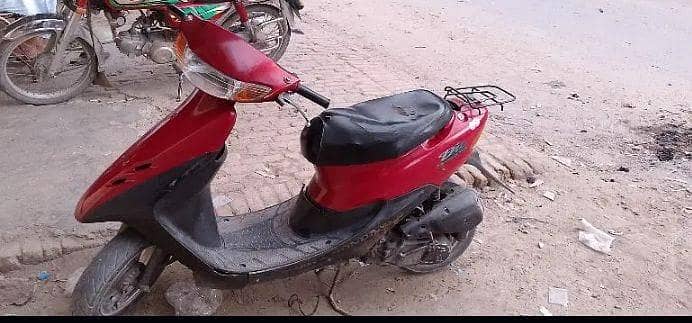 49cc scooty 1
