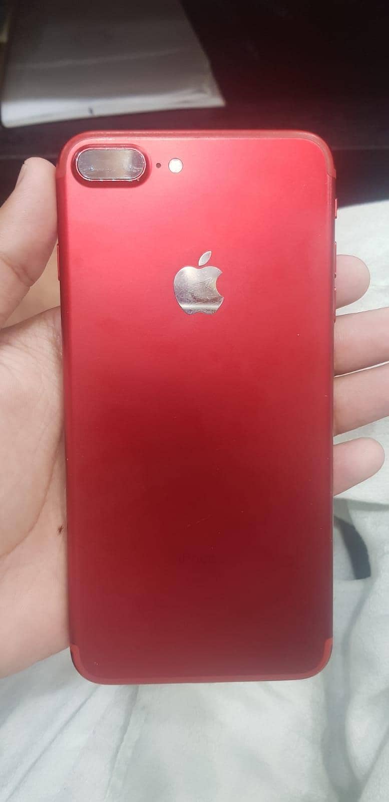 Apple iPhone 7 Plus 3