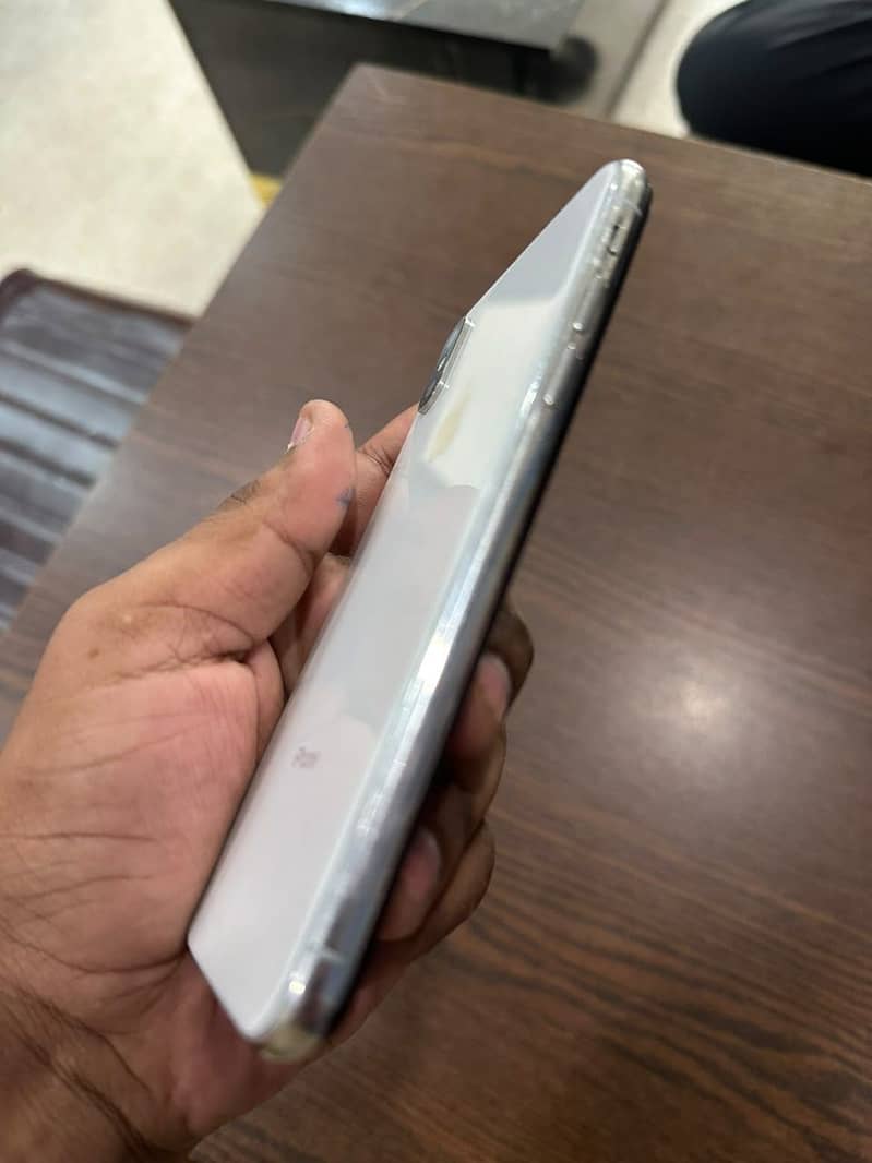 Apple iPhone X 1