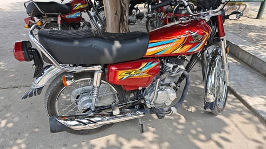 Honda 125  2026
