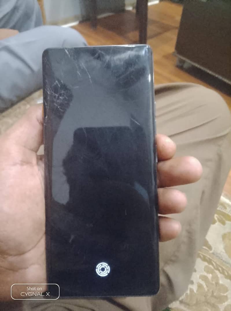 Tecno CAMON 40 Pro 4