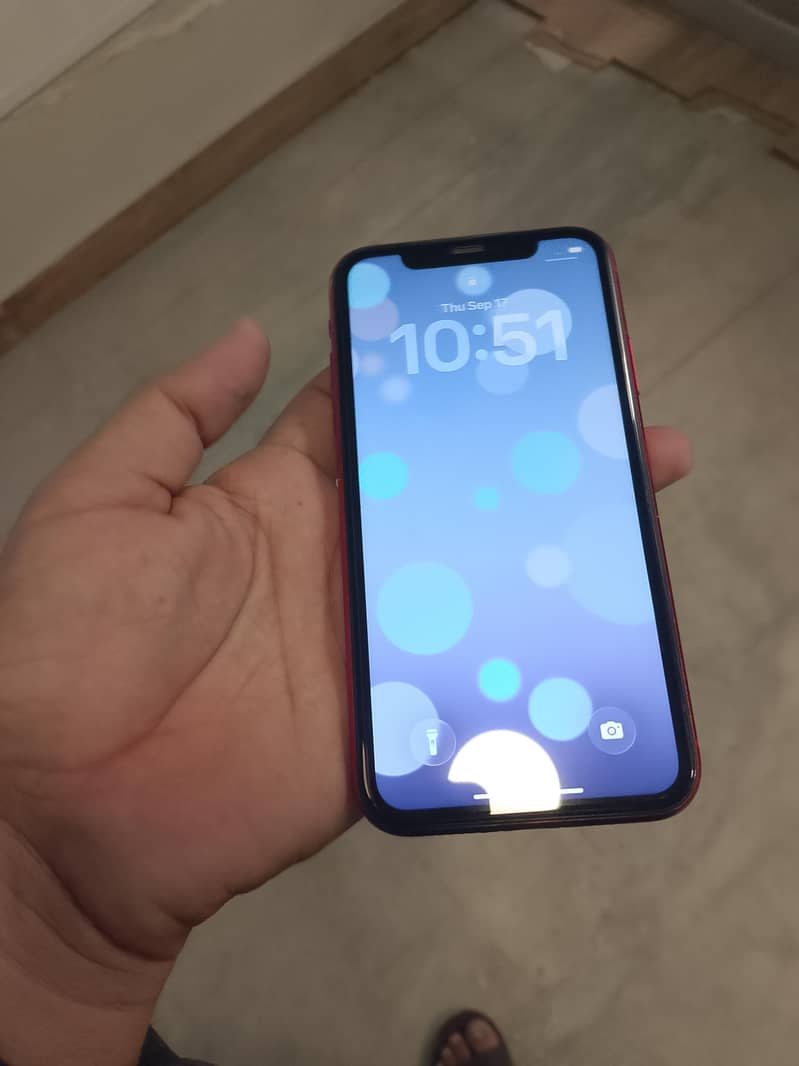 Apple iPhone 11 3