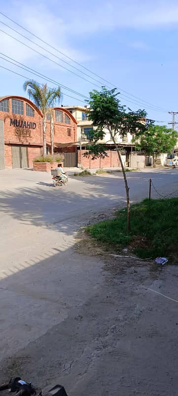 I-9 INDUSTRIAL PLOT (100*220) EXCELLENT LOCATION FOR SALE