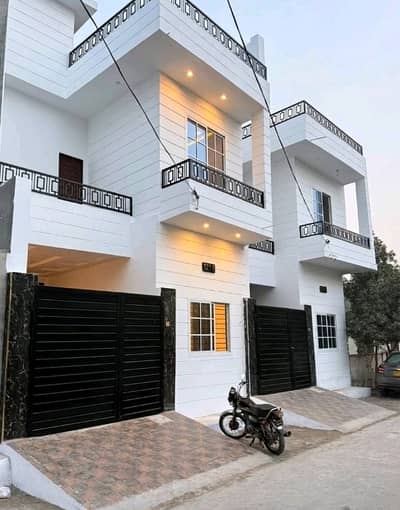 Affordable Corner House Available For sale In Ahmed City