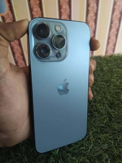 Apple iPhone 13 Pro
