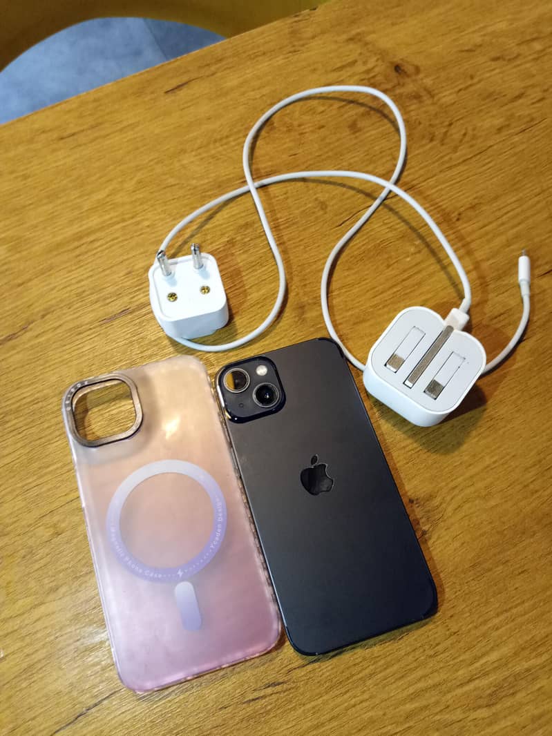 IPhone 13 2