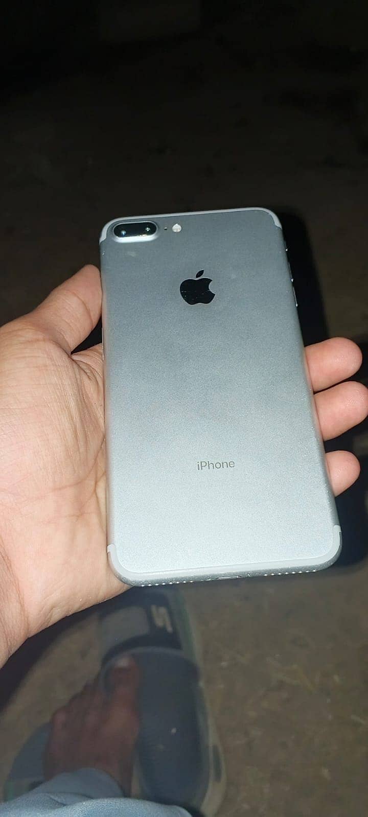 Apple iPhone 7 Plus 4