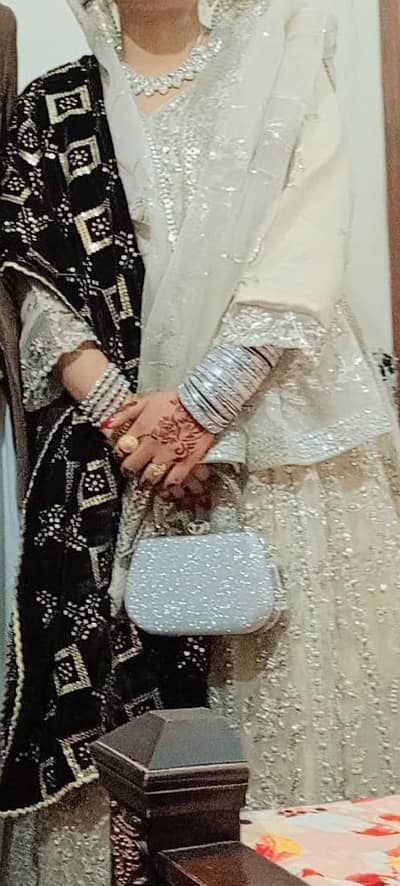 Urgent sale a bridal front open maxi with matching accessories