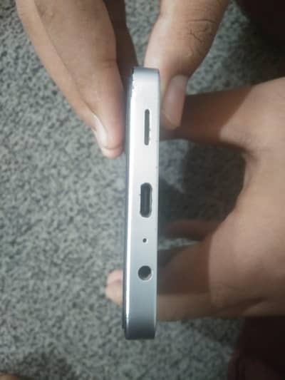 Samsung Mobile A06