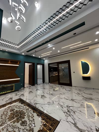 10 Marla Brand New House for Sale in Izmir Town