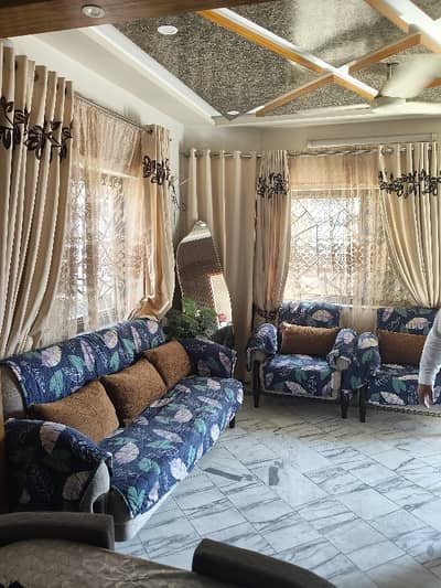 Prime Location 3.5 Marla House Is Available In Peshawar Road