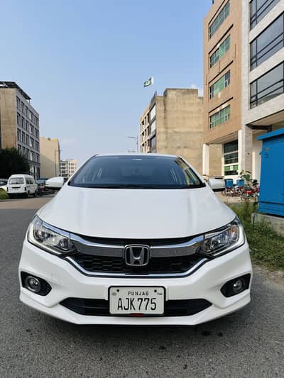 Honda city Aspire 1.5 fully optional