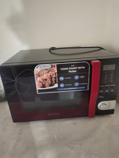 microwave oven