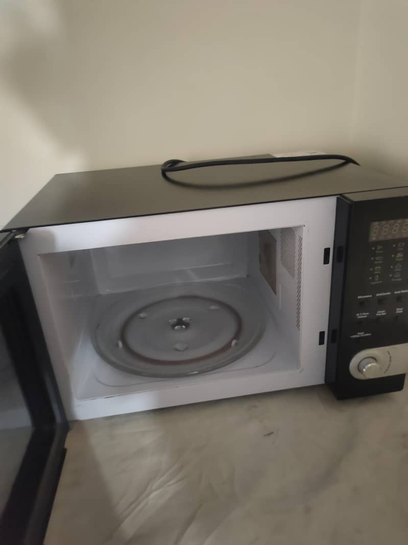 microwave oven 1
