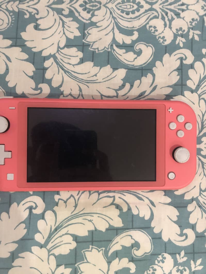 Nintendo switch lite 1