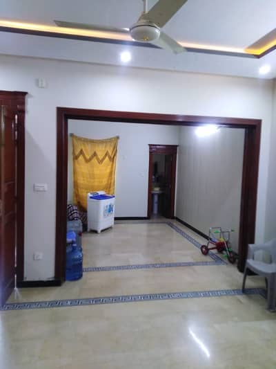 Triple Storey House For Sale In Lane 4 Peshawar Road Rawalpindi