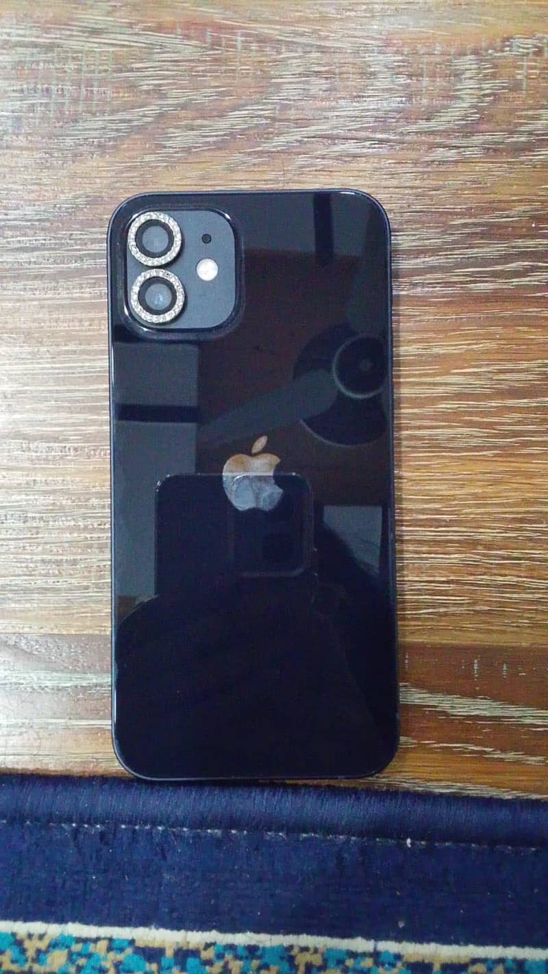 Apple iPhone 12 3