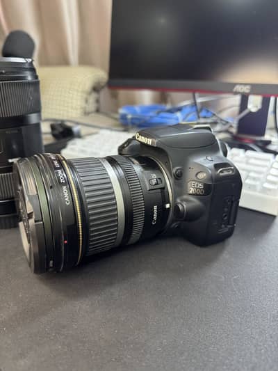 Canon 200D