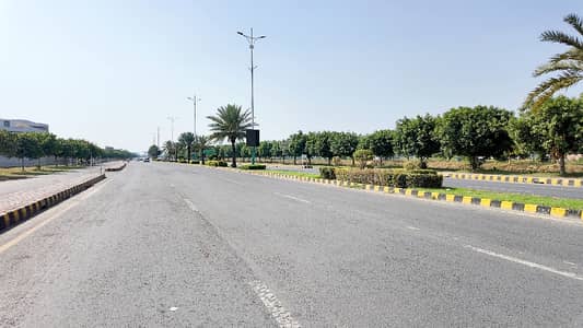 1 Kanal ( Pair) Residential Plot for Sale | DHA Phase 8 Block-V | Prime Location 150 FT RD Direct Approach