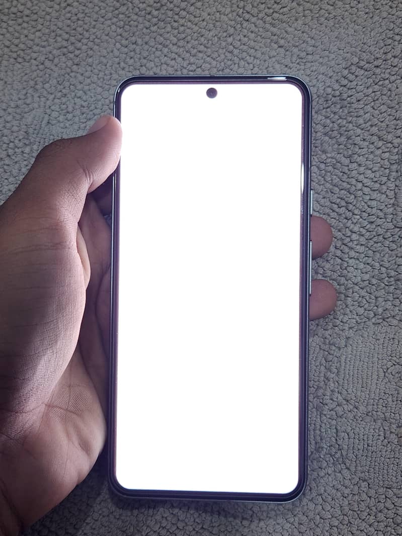Google Pixel 8 6