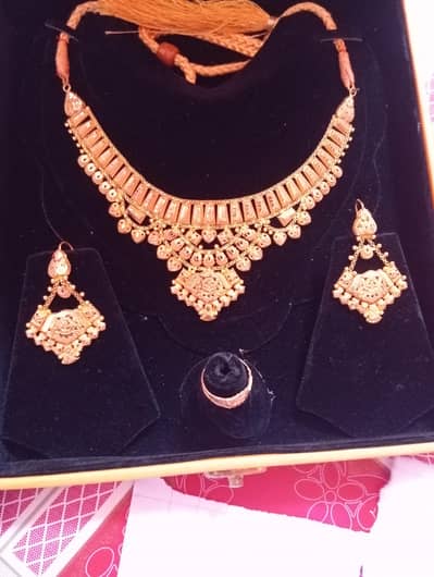 Gold Jewelry 18 Grams Ring Earrings and