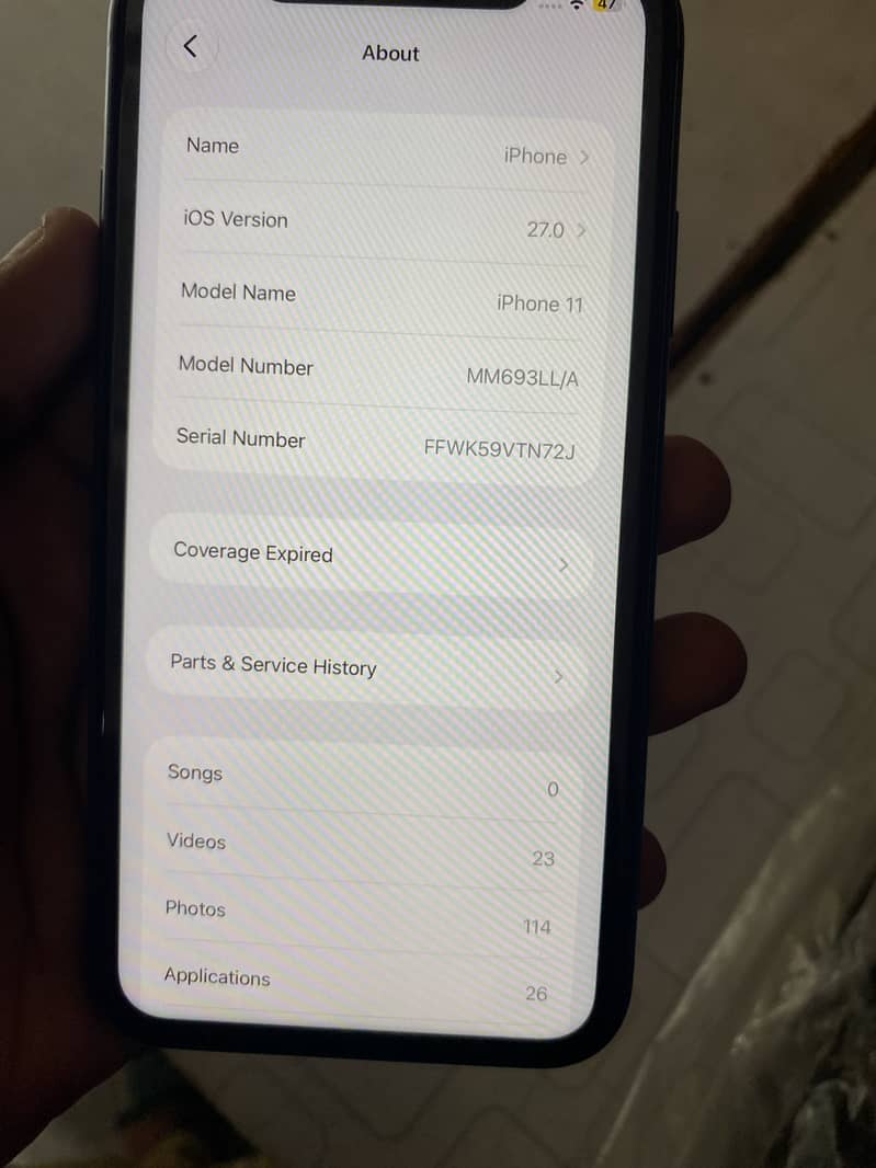 Apple iPhone 11 4
