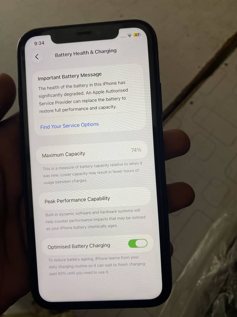 Apple iPhone 11 3