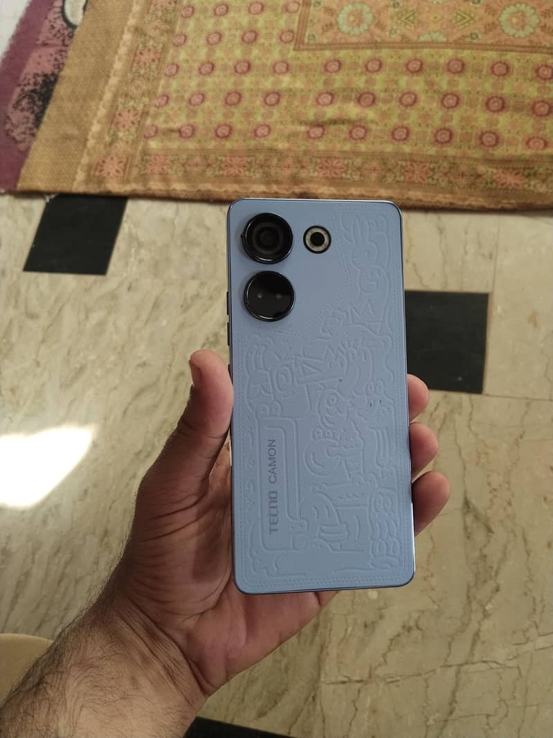 Tecno CAMON 20 2