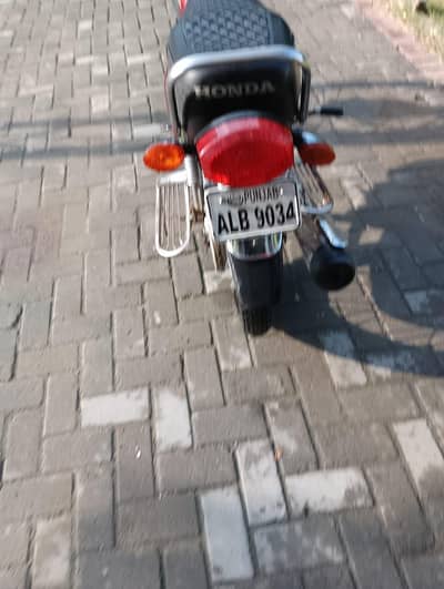 hunda 125