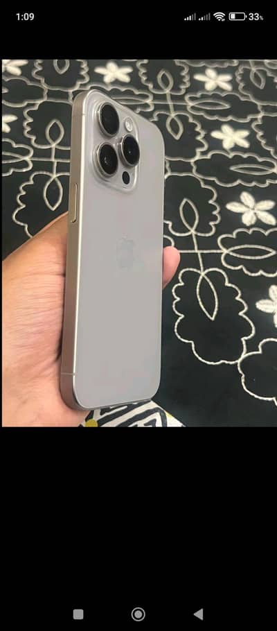 Apple iPhone 15 Pro